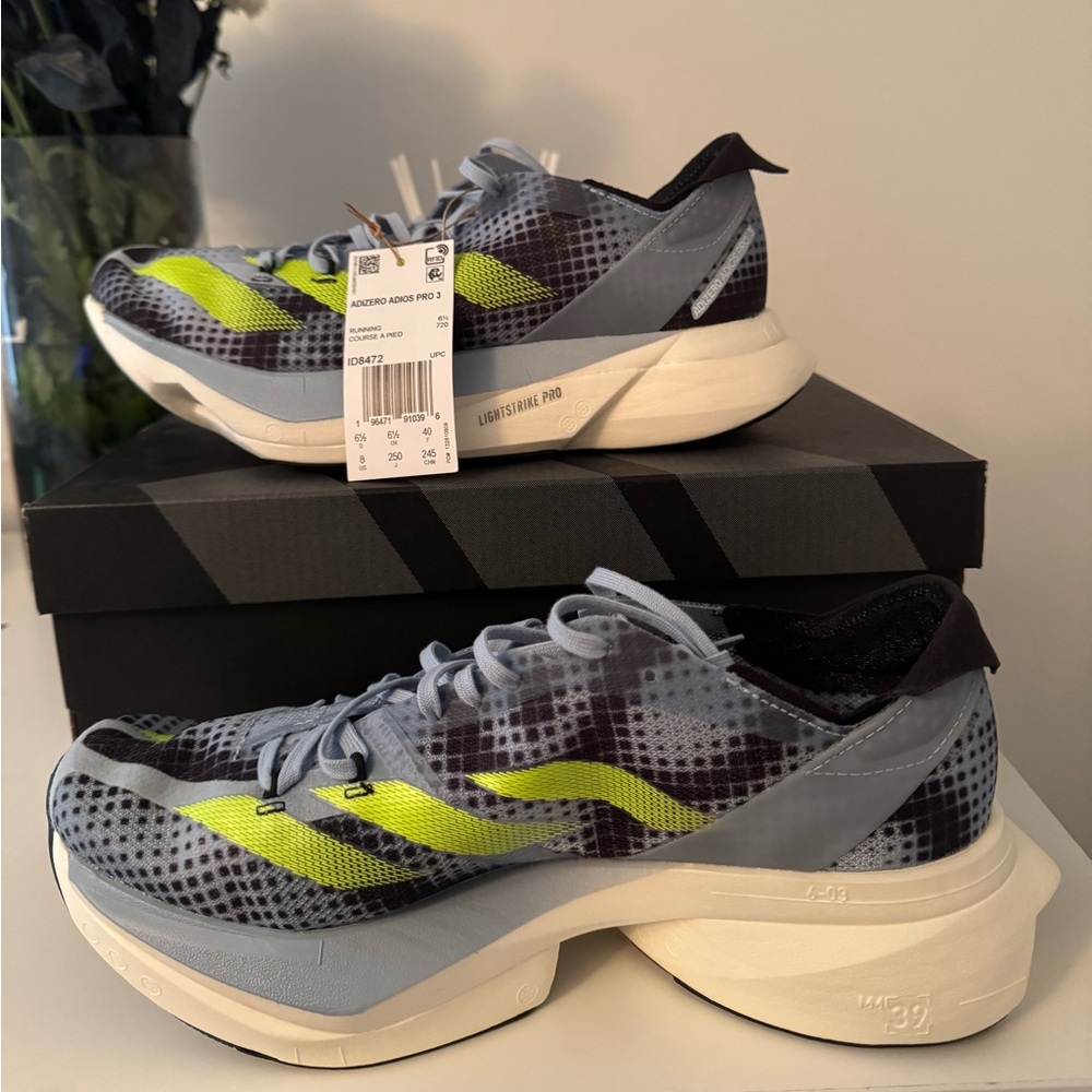 Adidas Adizero Adios Pro 3 Woman’s size 8